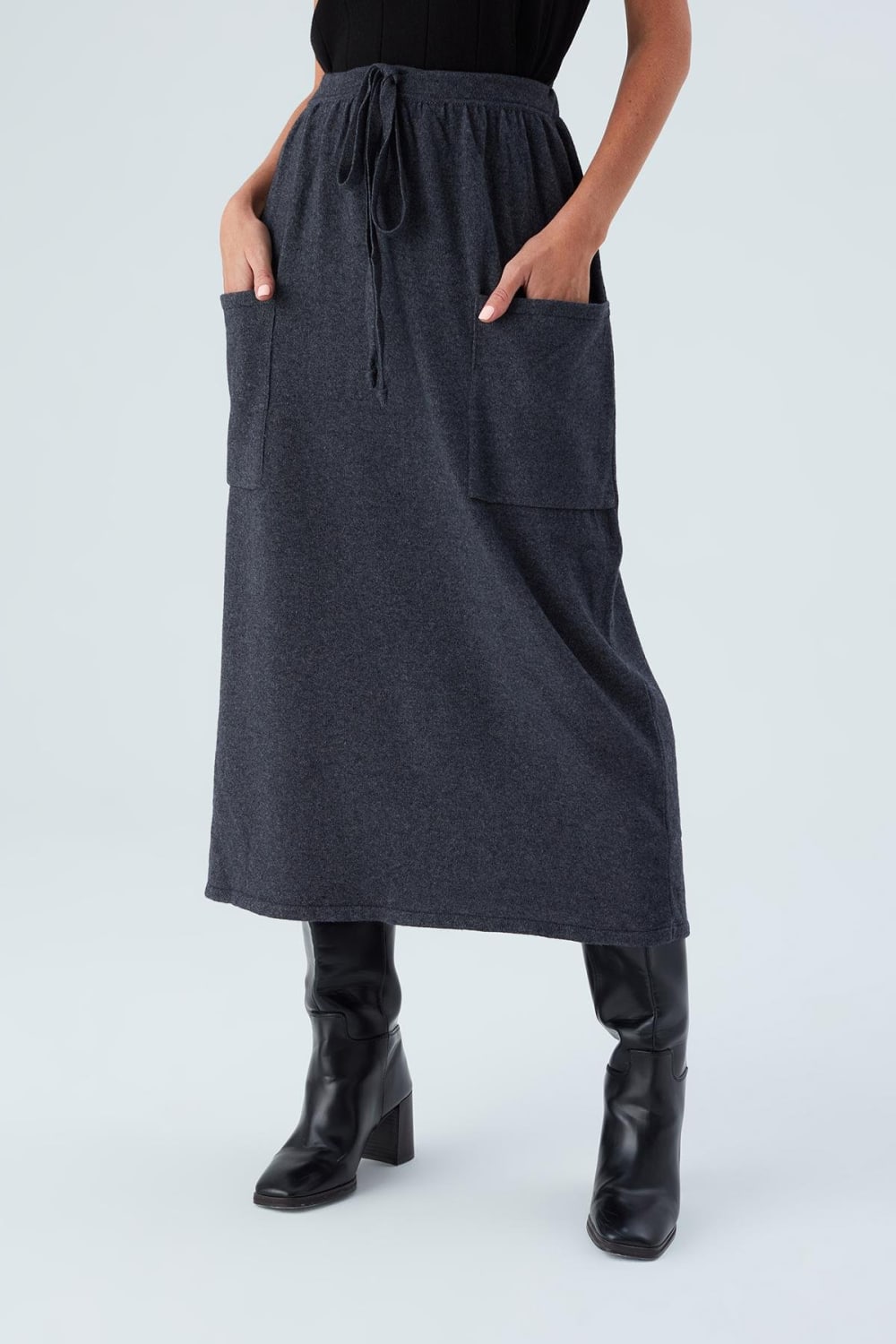 Peraluna-Nora Ski̇rt Rahat Kesim Beli Lastikli Bilek Hizası Cepli Kadın Triko Etek -Etek-16-Milagron.com