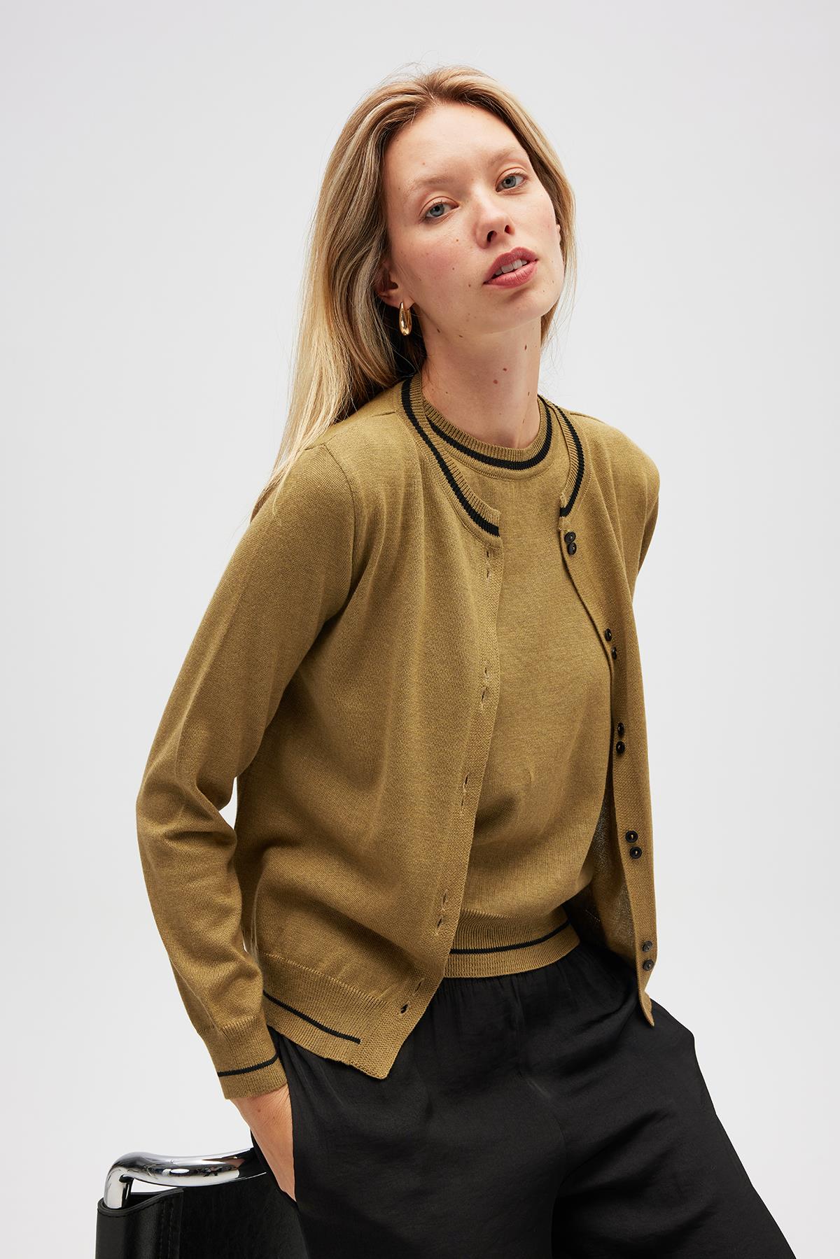 Peraluna-Risa Düz örgü, Kadın Triko Hırka Zeytin Yeşili-Hırka-6-Milagron.com