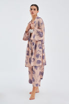 Peraluna-Rosa Gül Desenli Diz Hizası Saten Kadın Kimono-Kimono-3-Milagron.com