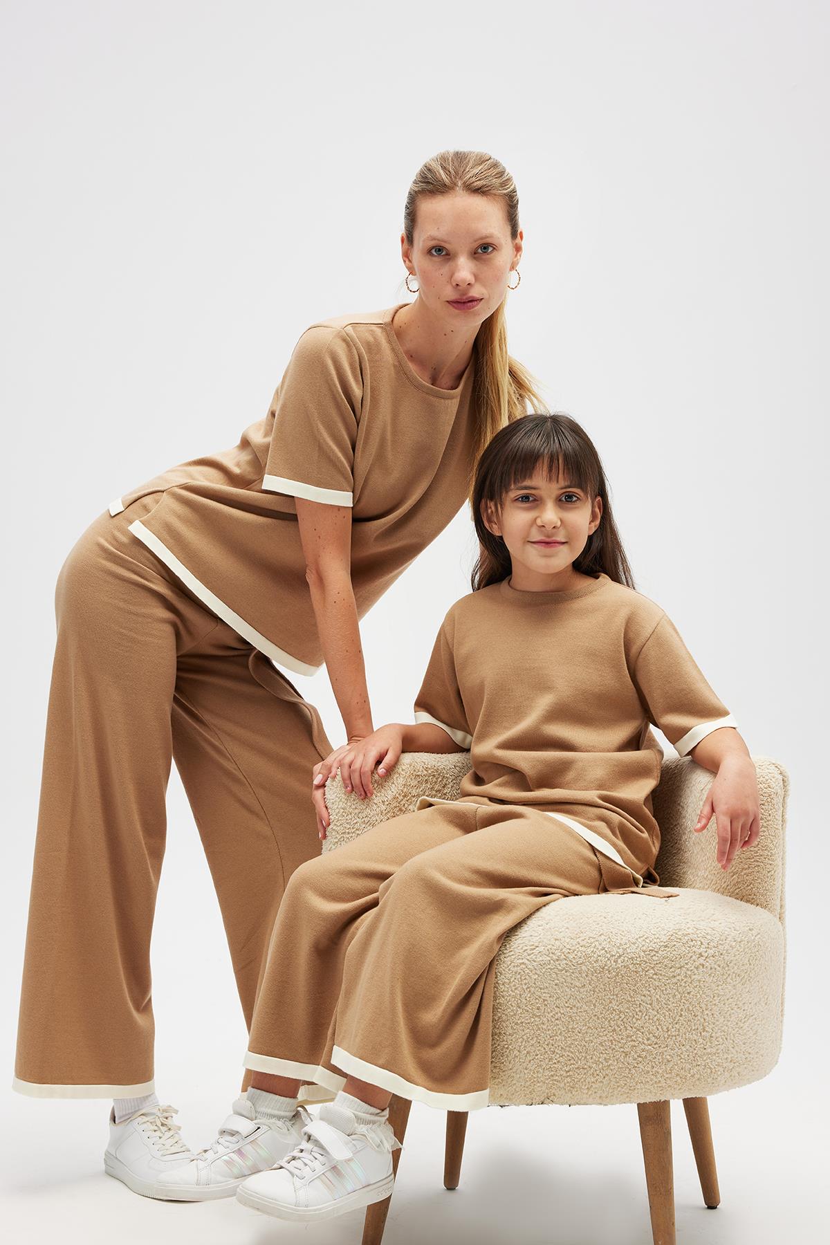 Peraluna-Rumi Kadın Beli Kemerli Triko Pantolon Camel-Pantolon-4-Milagron.com
