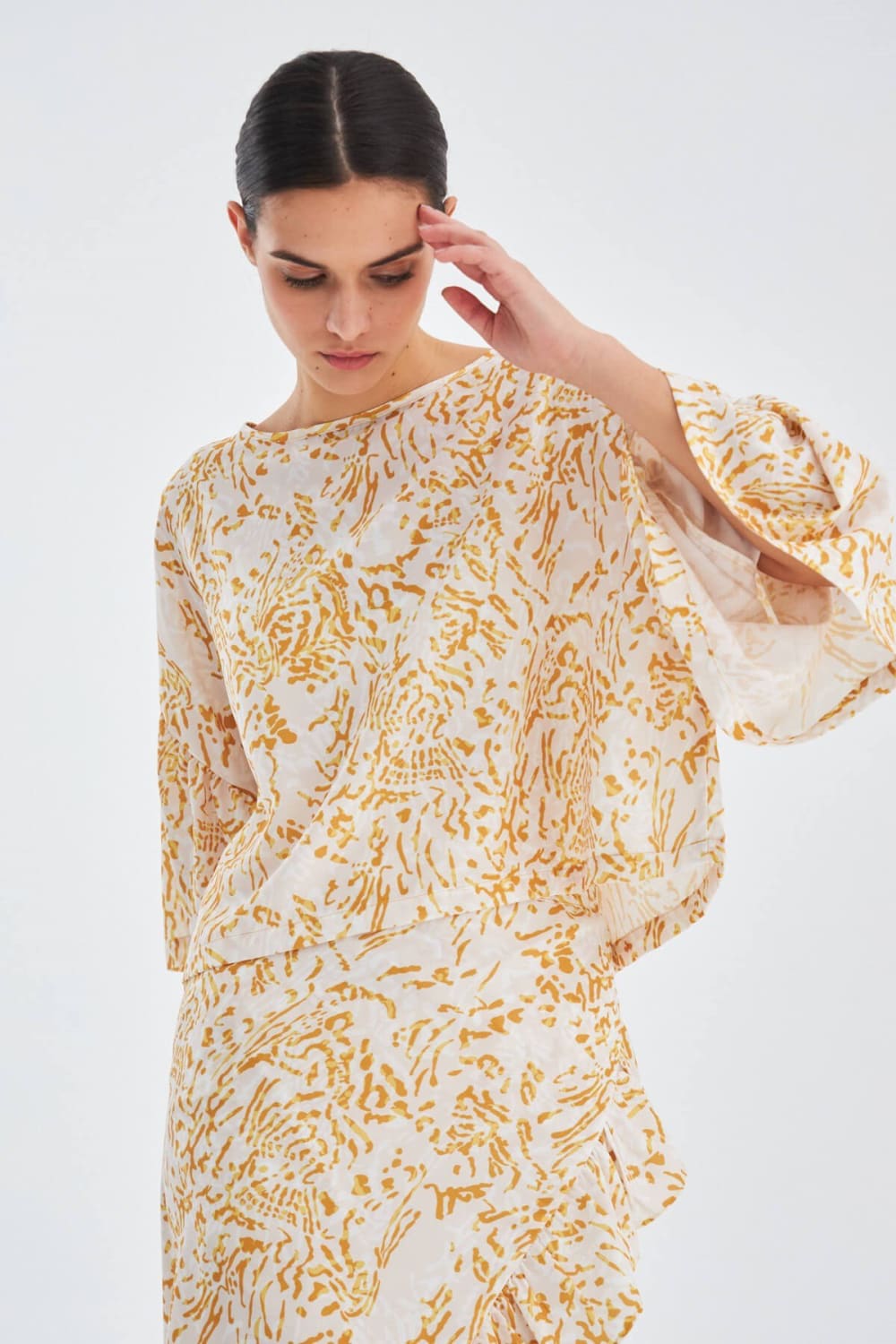 Peraluna-Si̇tara Desenli Bol Kesim Mat Dokulu Yazlık Kadın Bluz-Bluz-5-Milagron.com