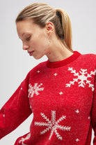 Peraluna-Snowflake Kartanesi Desenli Unisex Yılbaşı Kazağı Kırmızı-Kazak-4-Milagron.com