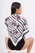Peraluna-Stripe Garden Scarfe çizgili Güllü Baskılı Saten Kadın Eşarp-Eşarp-1-Milagron.com