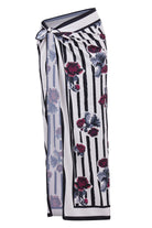 Peraluna-Stripe Garden Scarfe çizgili Güllü Baskılı Saten Kadın Eşarp-Eşarp-8-Milagron.com