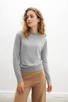 Styleboom X Peraluna Chelsea Pullover Bisiklet Yaka Standart Kesim Kadın Triko Kazak - Gri