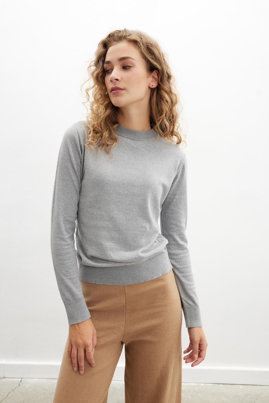 Styleboom X Peraluna Chelsea Pullover Bisiklet Yaka Standart Kesim Kadın Triko Kazak - Gri