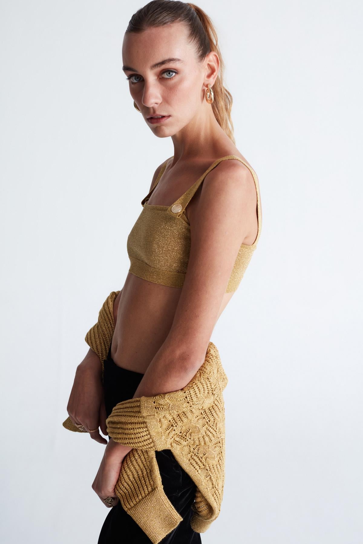 Styleboom X Peraluna Doris Bralet Düğme Detaylı Askılı Simli Kadın Triko Bralet - Altın