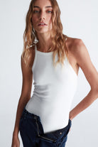 Peraluna-Styleboom X Greta Body Halter Yaka Arkası Çapraz Alttan Çıtçıtlı Kadın Triko Body -Body-26-Milagron.com