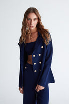 Peraluna-Styleboom X Katherine Blazer Çelik Örgü Klasik Kesim Düğmeli Blazer Kadın Triko Ceket -Ceket-3-Milagron.com