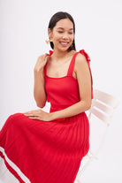 Peraluna-Styleboom X Kelly Dress Askılı Bağlama Detaylı Rahat Kesim Midi Boy Yazlık Kadın Triko Elbise Kırmızı-Elbise-4-Milagron.com