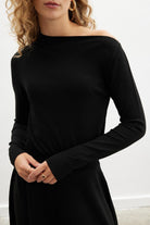 Peraluna-Styleboom X Mayfair Dress Yaka Büzgü Detaylı Tek Omuz Açık Kadın Triko Elbise-Elbise-10-Milagron.com