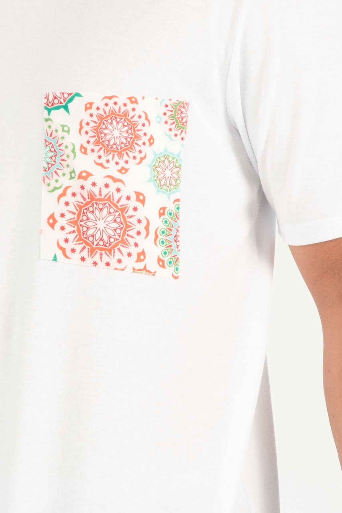 Peraluna Tek Cepli Düz Kesim Uzun Erkek T-Shirt - Beyaz