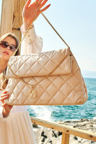 Petra Petrova-Bej Büyük Kapitone Çanta-Çanta Aksesuarları-4-Milagron.com