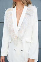 Petra Petrova-Beyaz Otrişli Ceket-Ceket-3-Milagron.com