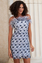 Petra Petrova-Mavi Çiçekli Otriş Detaylı Elbise Sofia-Elbise-1-Milagron.com