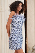 Petra Petrova-Mavi Çiçekli Otriş Detaylı Elbise Sofia-Elbise-3-Milagron.com