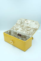 Petra Petrova-Sari Krokodil Baskılı Kutu Çanta-Omuz Çantası-3-Milagron.com