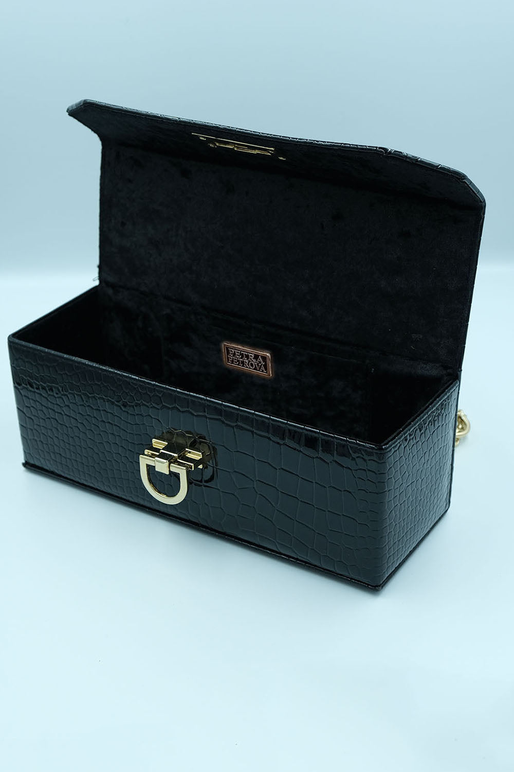 Petra Petrova-Si̇yah Krokodil Baskılı Kutu Çanta-El Çantası-2-Milagron.com