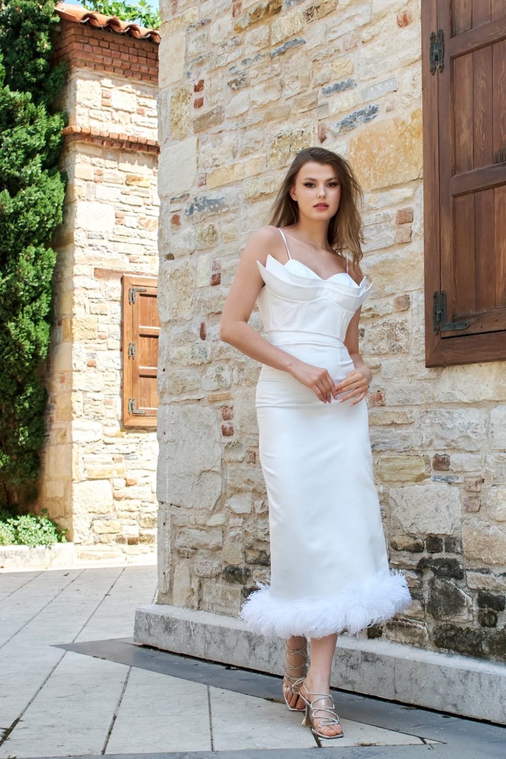 Petra Petrova-Vera Avangart Otrişli Etek-Etek-2-Milagron.com