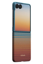 Galaxy Z Flip8 California Dream 01 Aramid Fiber Kılıf | Magsafe Uyumlu Ultra İNce