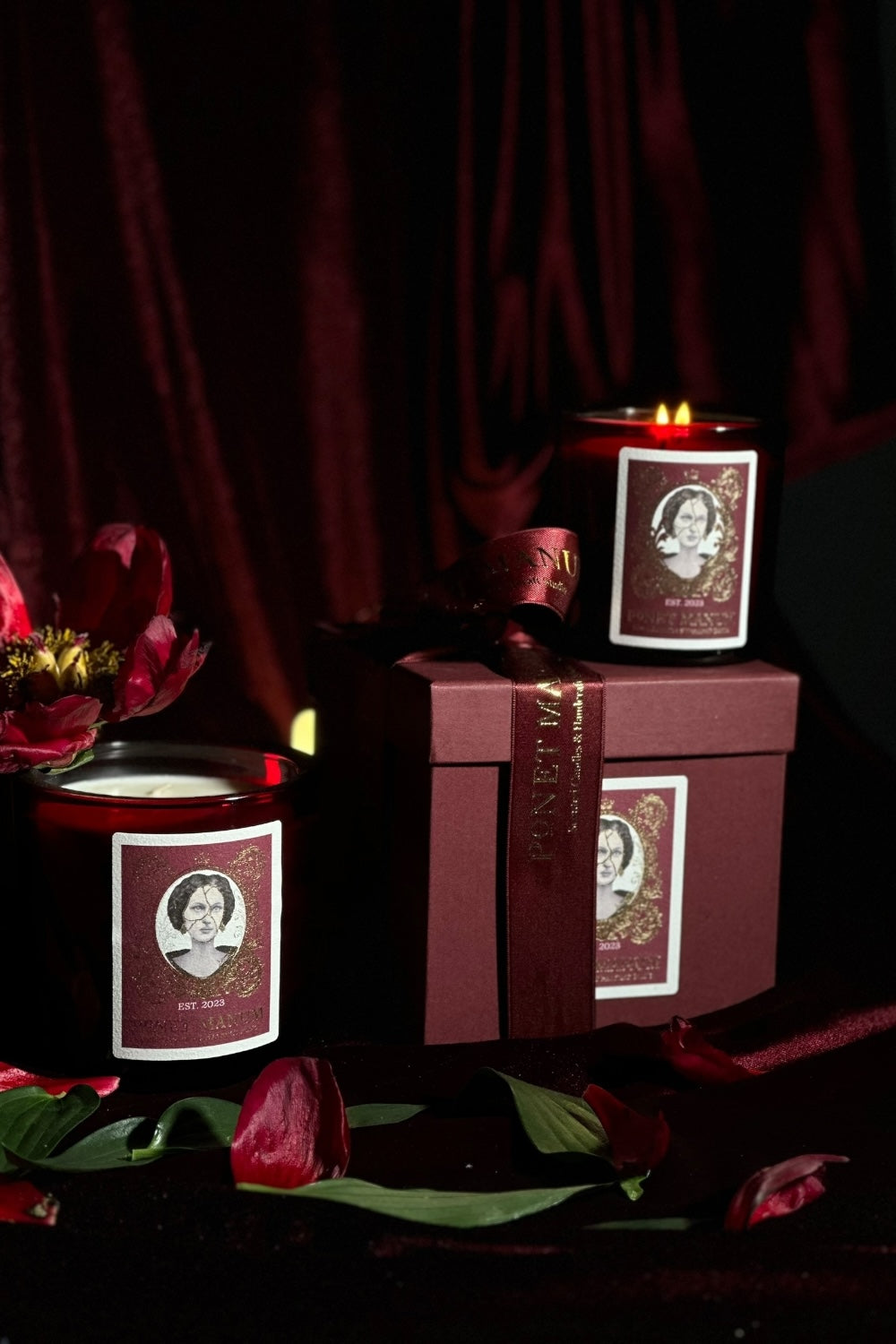 Ponet Maison-Ponet Manum '' Oud & Leather '' Bordo Küçük Boy Cam Mum-Mumluk & Şamdan-2-Milagron.com