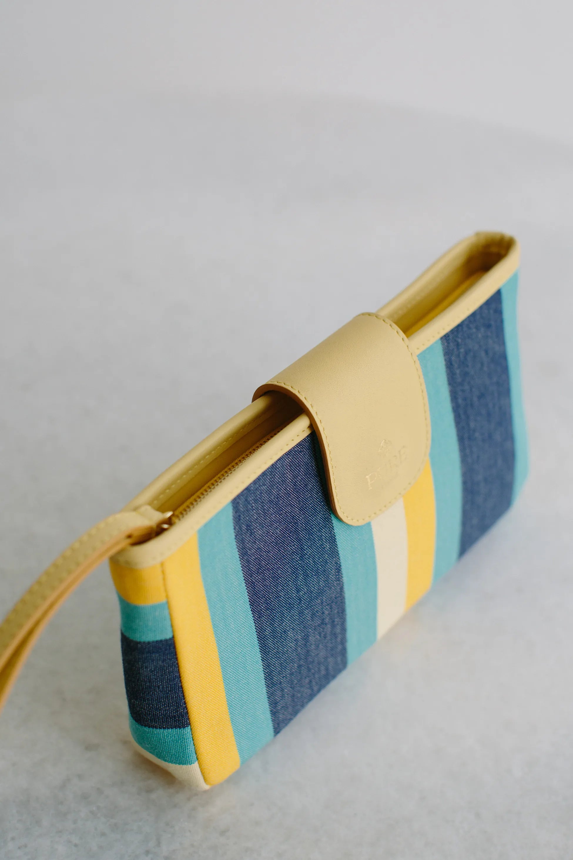 Pure Paris Resort Clutch Bag – Sunrise Blue