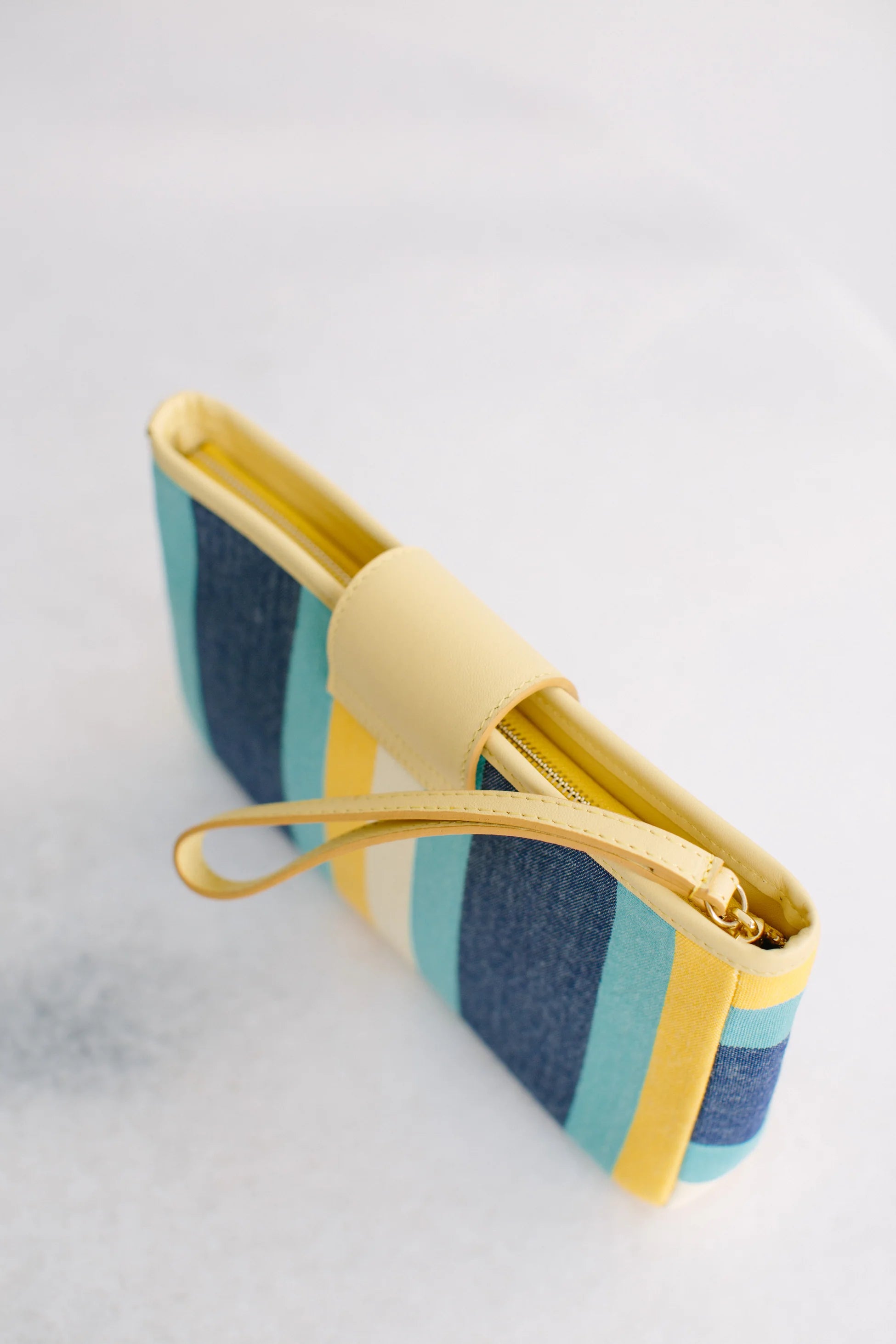Pure Paris Resort Clutch Bag – Sunrise Blue