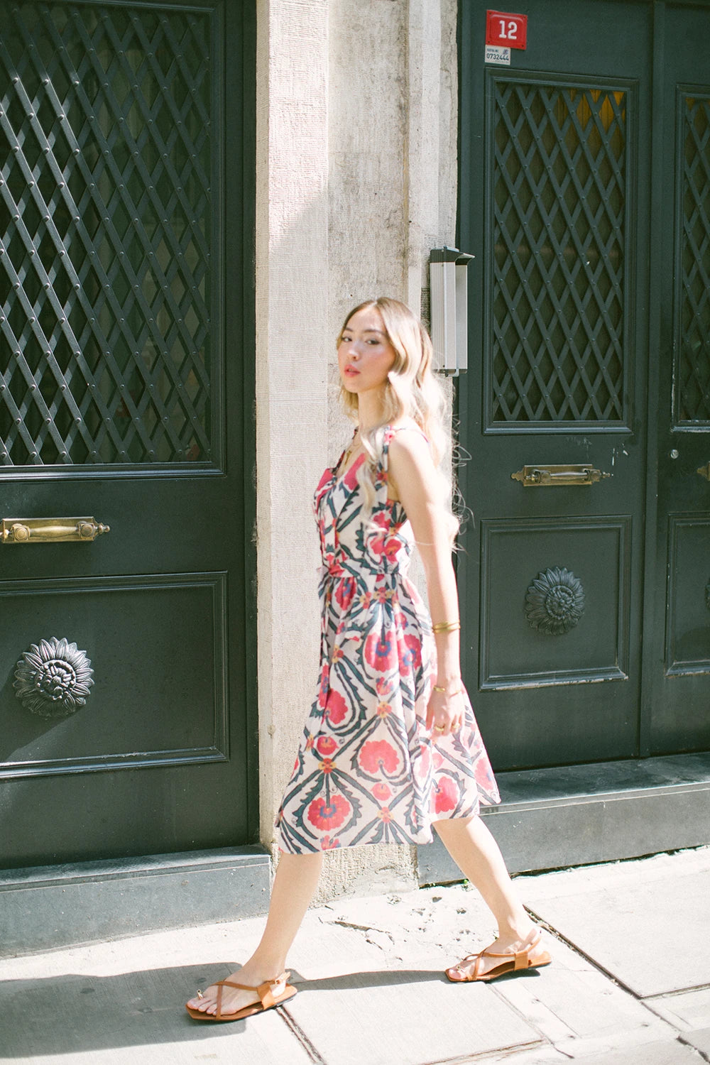 Vintage Suzani Askılı Keten Midi Elbise – Pembe