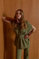 No 44 Yeşil Kemer Detaylı Vatkalı Bluz - 4