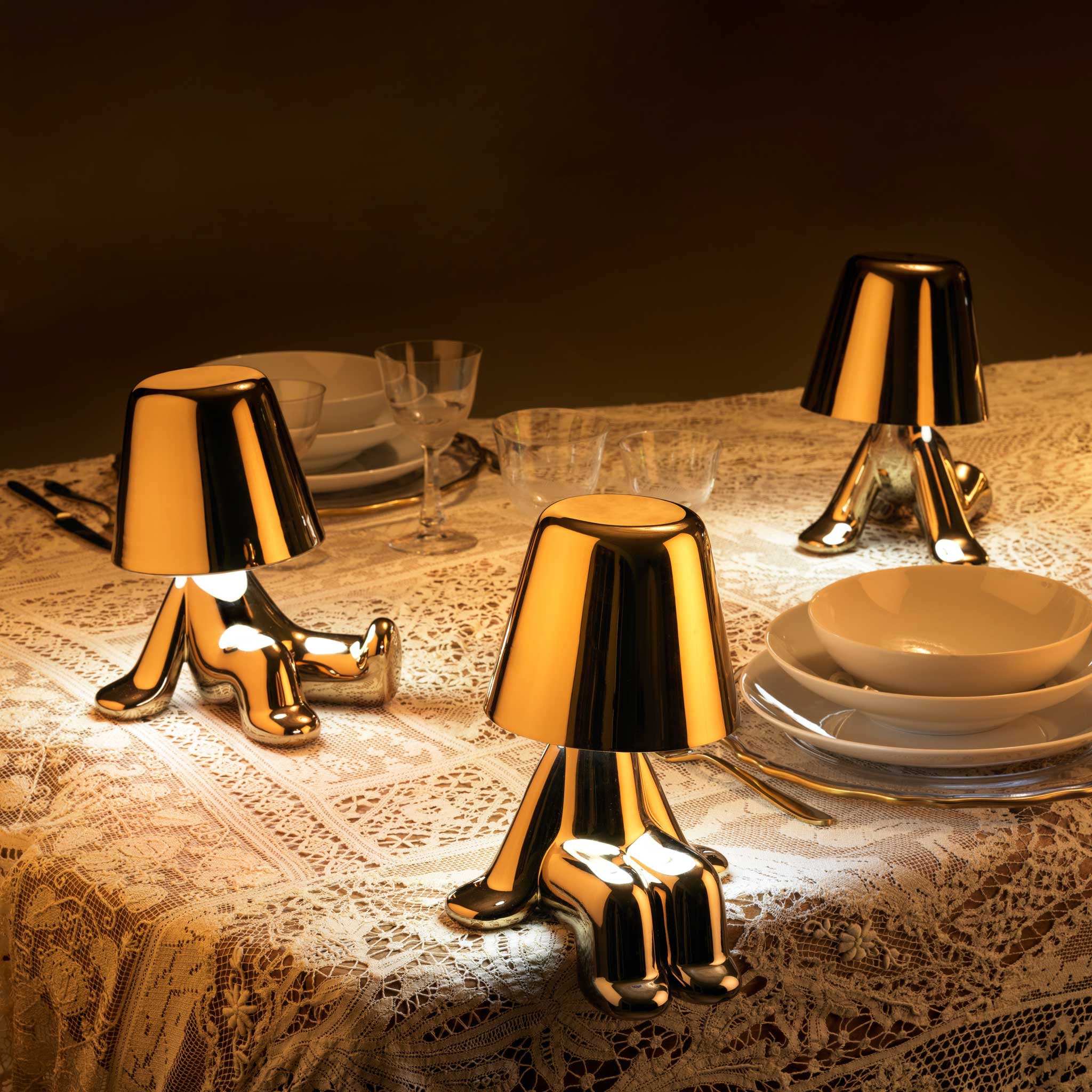Golden Brothers Tom Aydınlatma