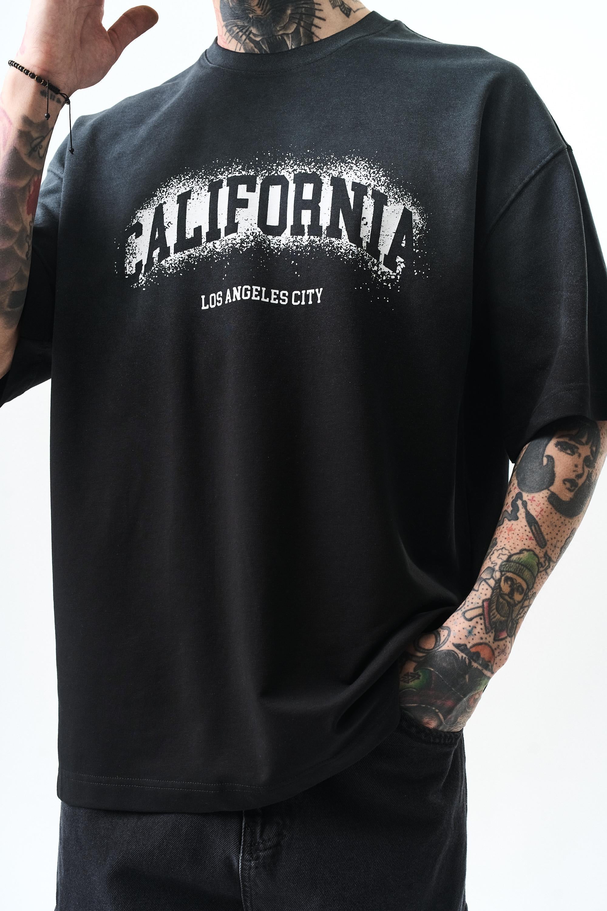Erkek California Baskılı Oversize T-Shirt Siyah