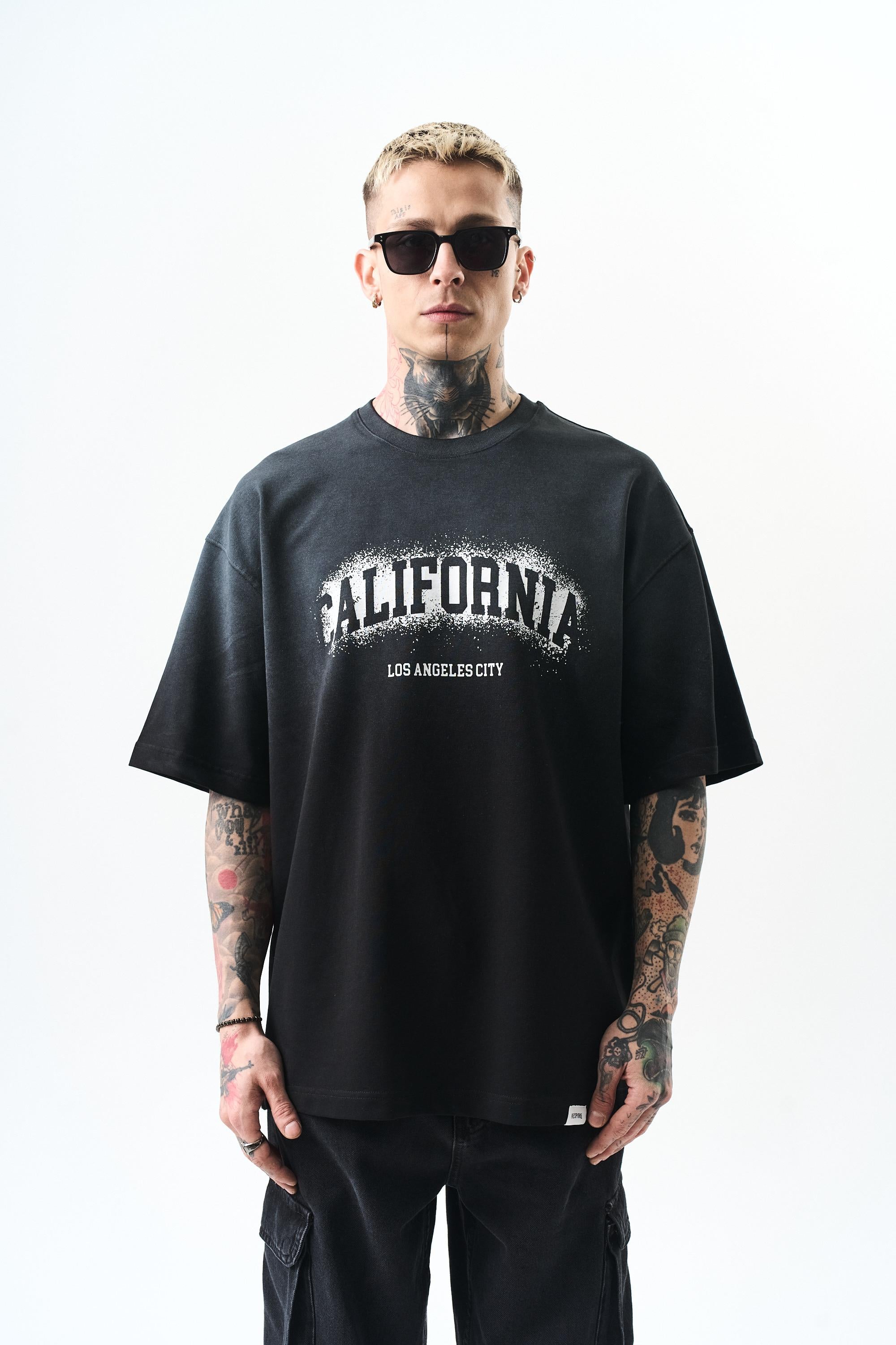 Erkek California Baskılı Oversize T-Shirt Siyah