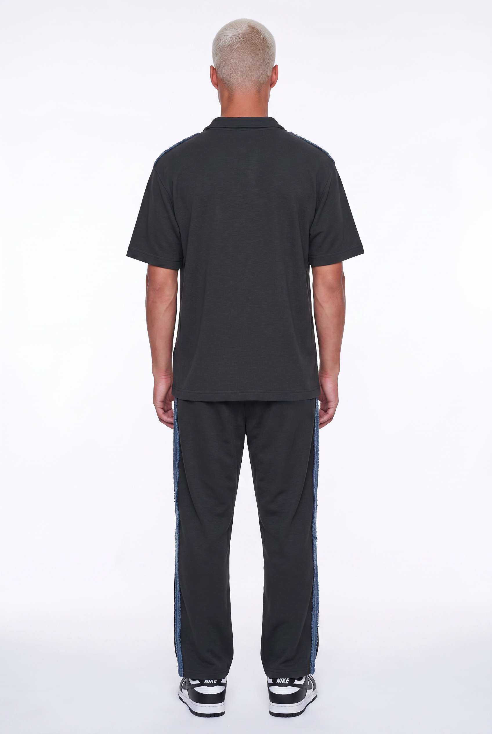 Erkek 242 Şerit Detaylı Regular Fit Eşofman Takımı Siyah