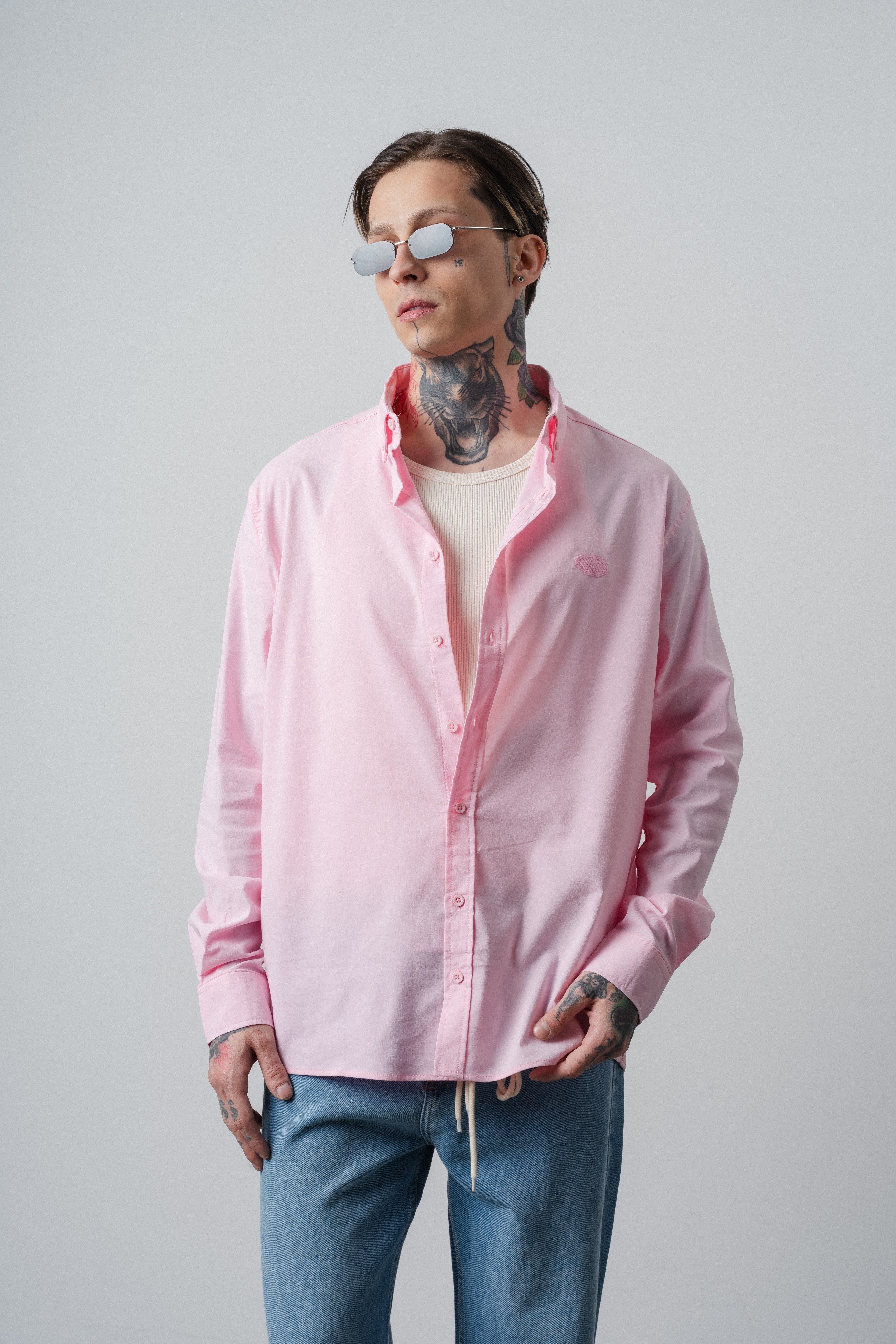 Erkek Arma Nakışlı Uzun Kollu Oversize Gömlek Pembe