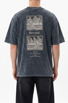 Erkek Betrayal Baskılı Yıkamalı Oversize T-Shirt Siyah