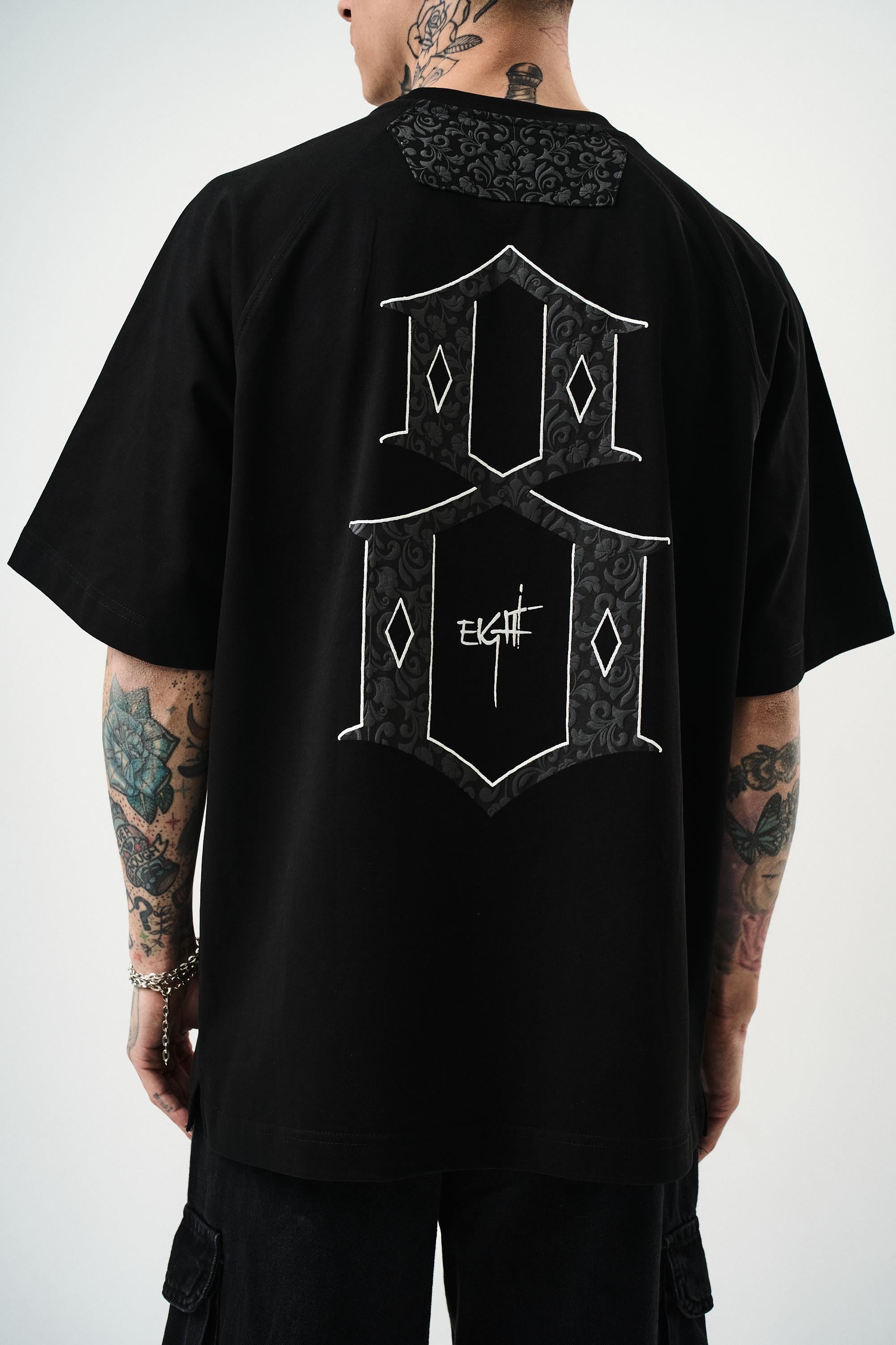 Erkek Eight Baskılı Oversize T-Shirt Siyah