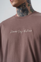 Erkek Essential Nakış Detaylı Oversize T-Shirt Kahve