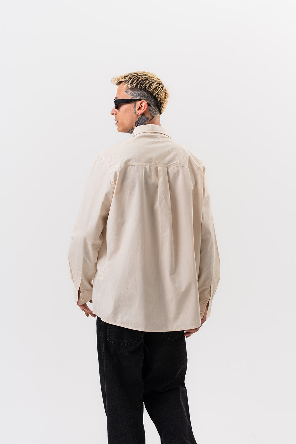 Respire-Erkek Nakış Detaylı Poplin Oversize Gömlek Bej-Gömlek-3-Milagron.com