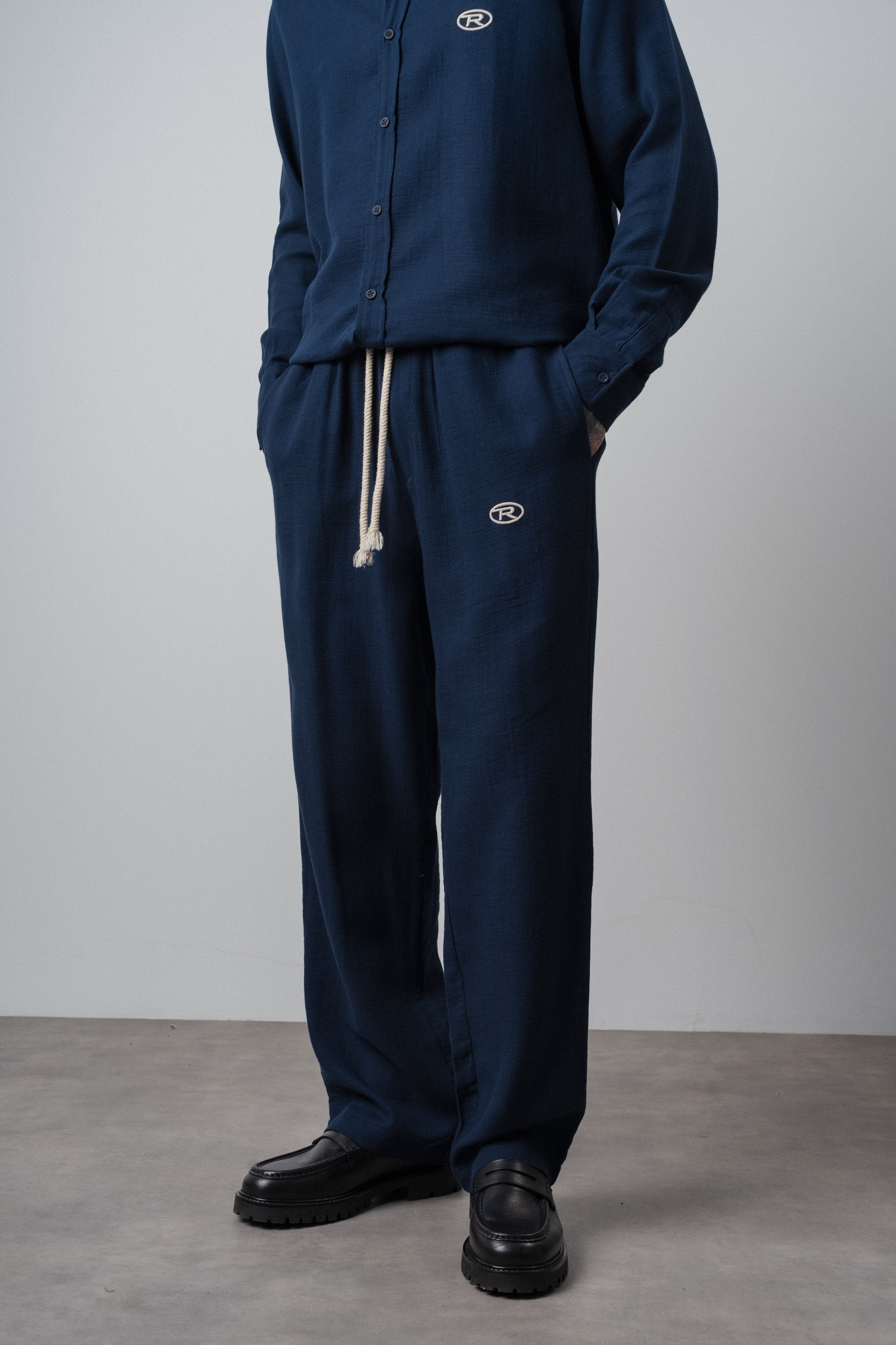 Erkek R Nakışlı Müslin Baggy Pantolon Lacivert