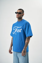 Erkek Trust Yazılı Oversize T-Shirt Mavi