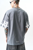Erkek Orpheus Baskılı Oversize T-Shirt Füme