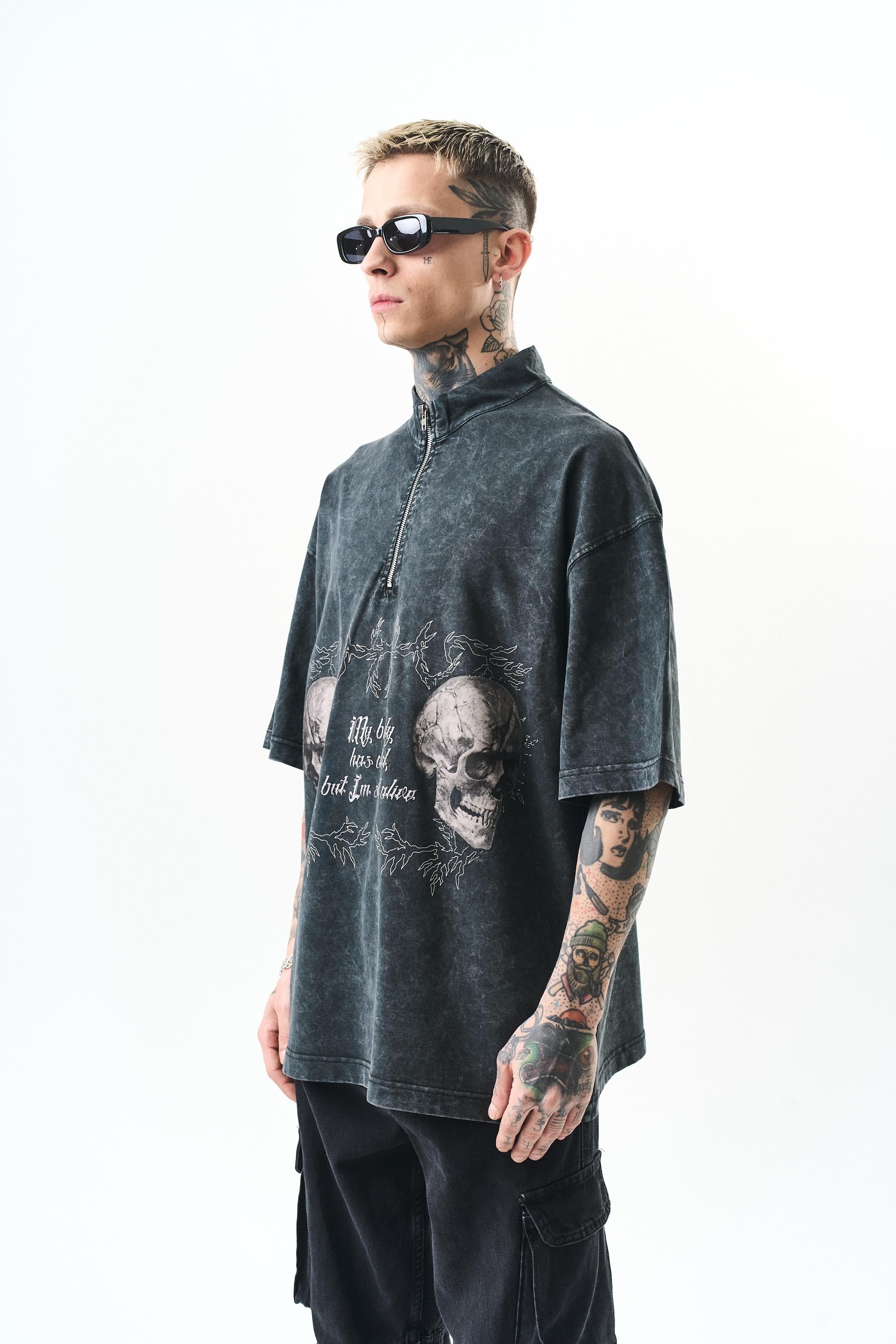 Erkek Still Alive Baskılı Yarım Fermuarlı Yıkamalı Oversize T-Shirt Siyah