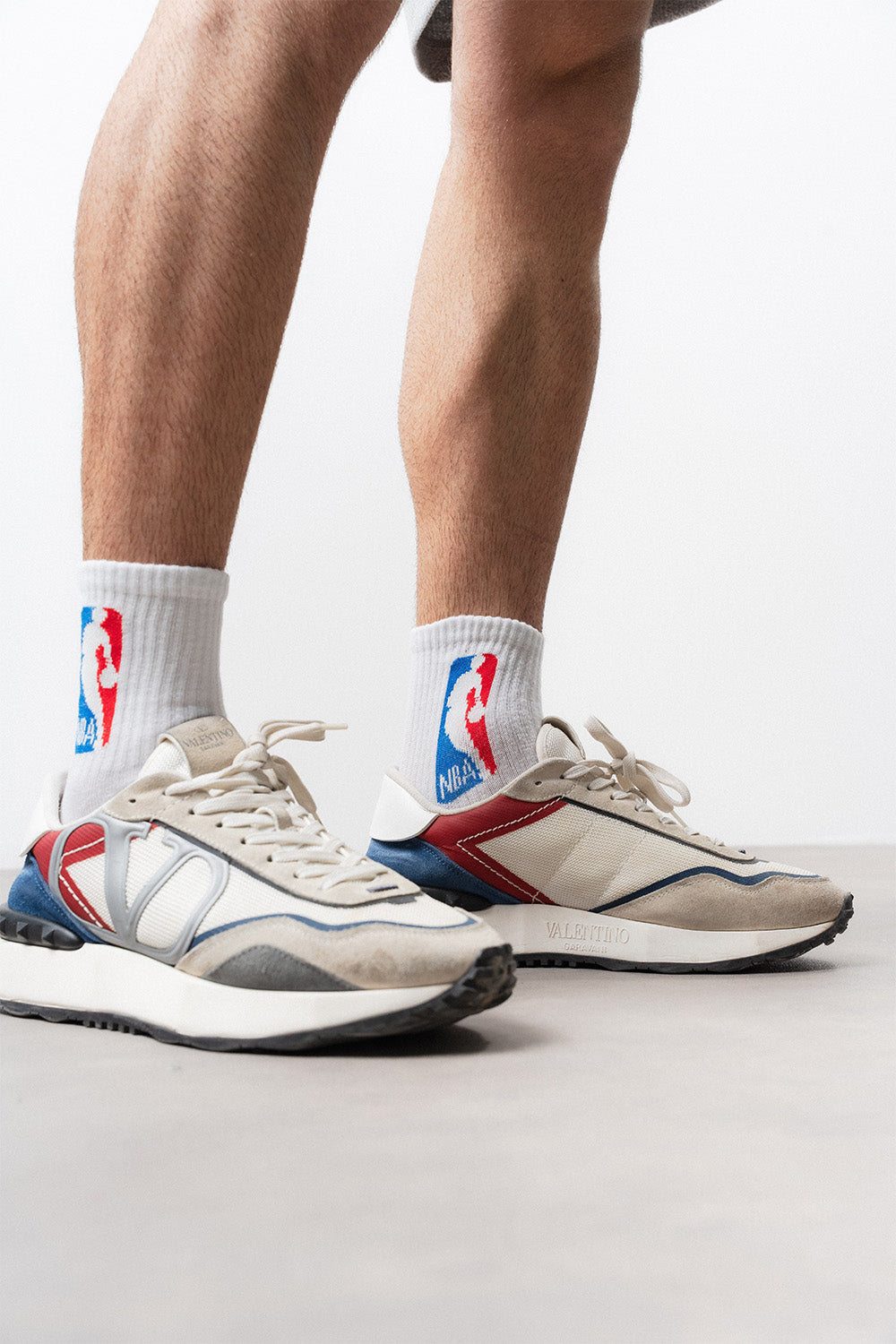 Respire-Unisex Basketbol Temalı Uzun Çorap Beyaz-Çorap-1-Milagron.com