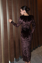 Roselenda Classy Bordo Kadife Dik Yaka Vatkalı Midi Elbise - 10