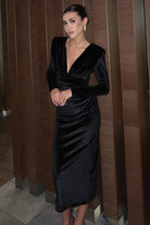 Roselenda Classy Bordo Kadife Dik Yaka Vatkalı Midi Elbise - 13