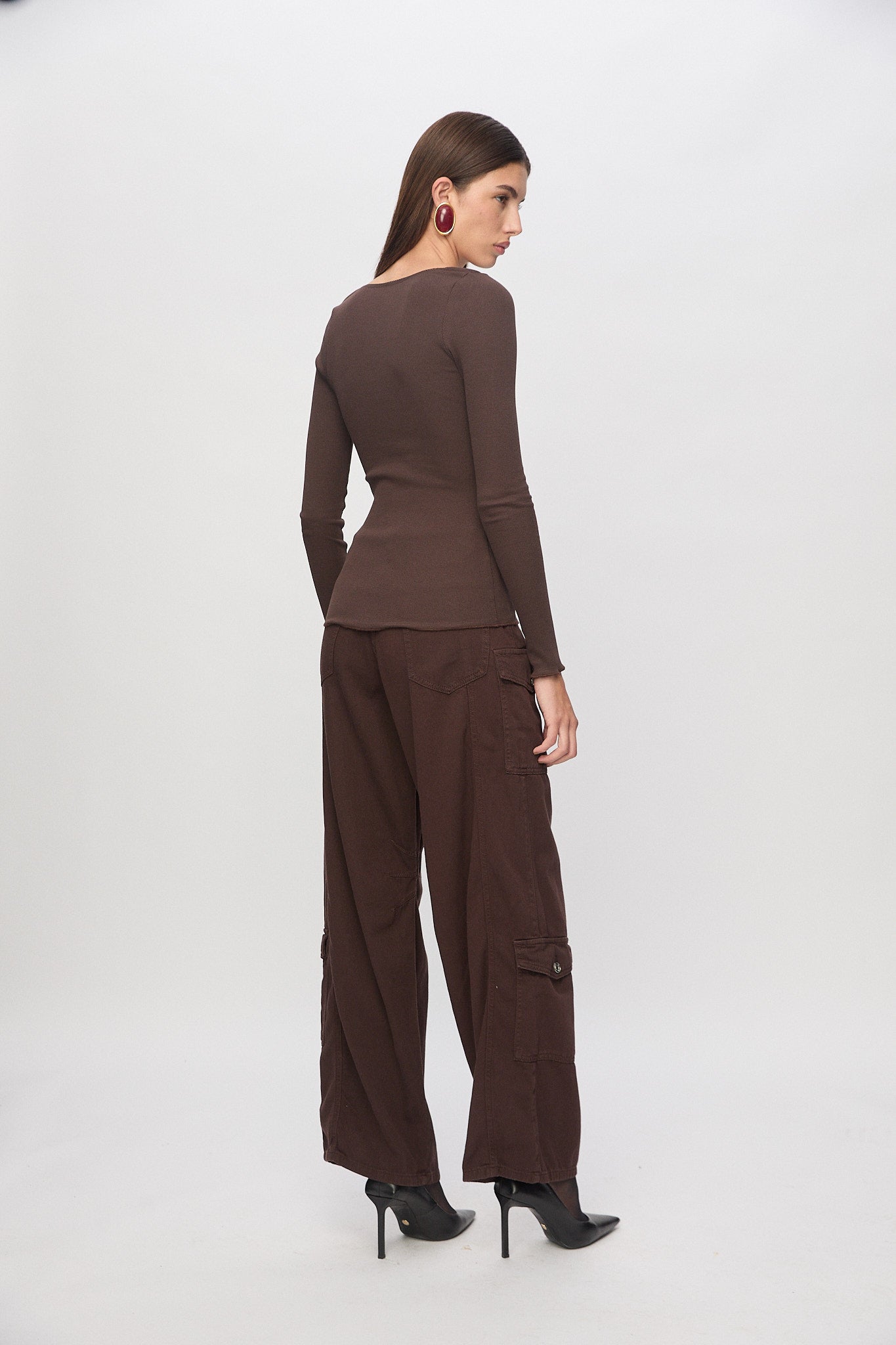 Leonora Knitwear In Brown