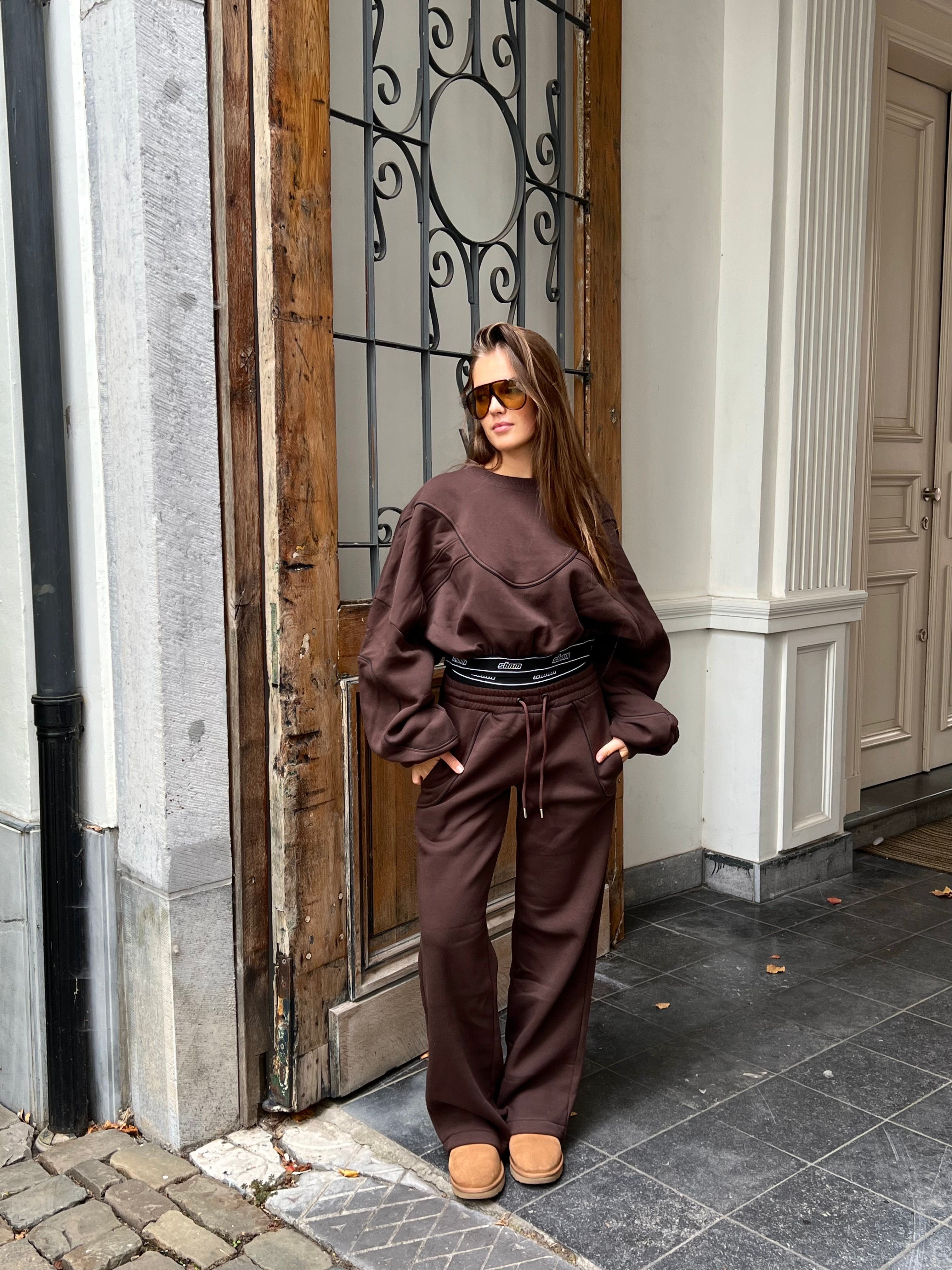 Sbnm-Brown Contour Sweatshirt-3-Milagron.com
