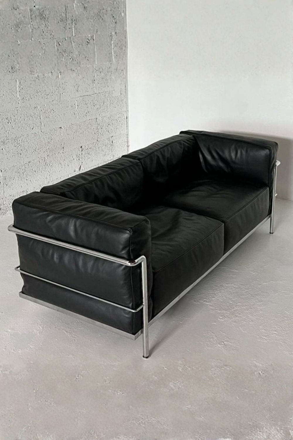 Le Corbusier Koltuk — Siyah Deri - 0