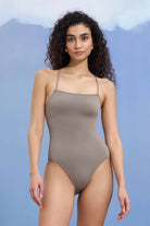 Shikoo Swimwear-Victoria Gri-Bikini & Mayo-1-Milagron.com