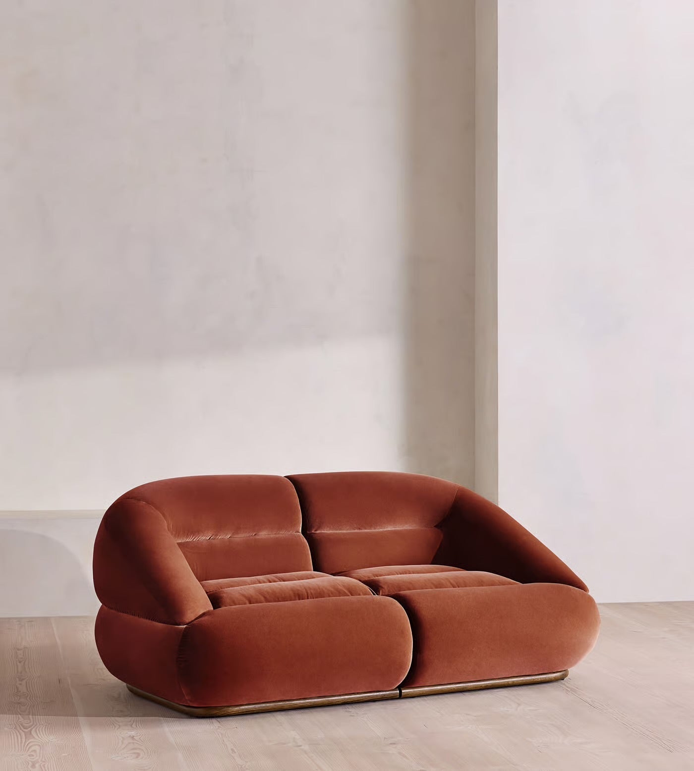 Pernal Sofa